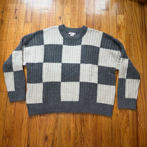 Urban Outfitters Sweaters - Sincerely Jules Gray and White Checkered Crew Neck Oversized Sweater Size Medium